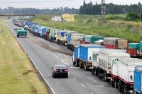 Finde largo con restricción a la circulación de camiones por rutas nacionales