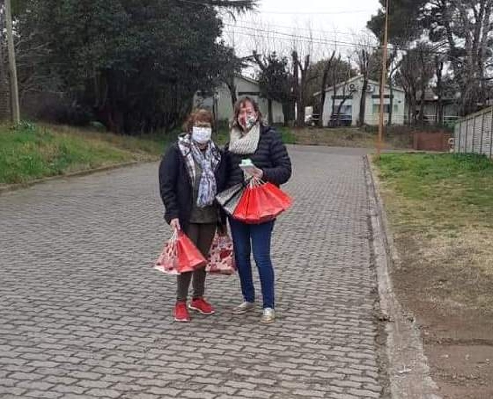 LA ASOCIACIÓN AYUDARNOS CELEBRÓ EL DÍA DE LA SOLIDARIDAD