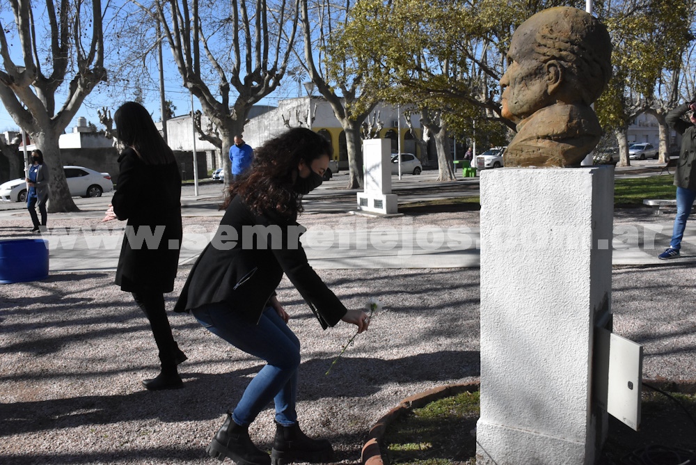 Acto por el día del maestro