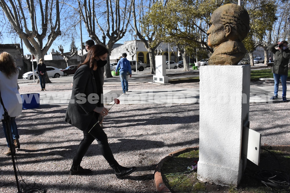 Acto por el día del maestro