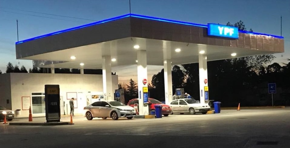 COVID Y COMBUSTIBLES: LAS VENTAS CAYERON MÁS DEL 60%