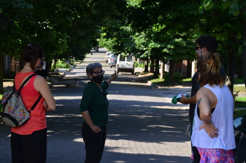 MATIAS NEBOT DE TODOS POR SAAVEDRA VISITO EL BARRIO JARDÍN