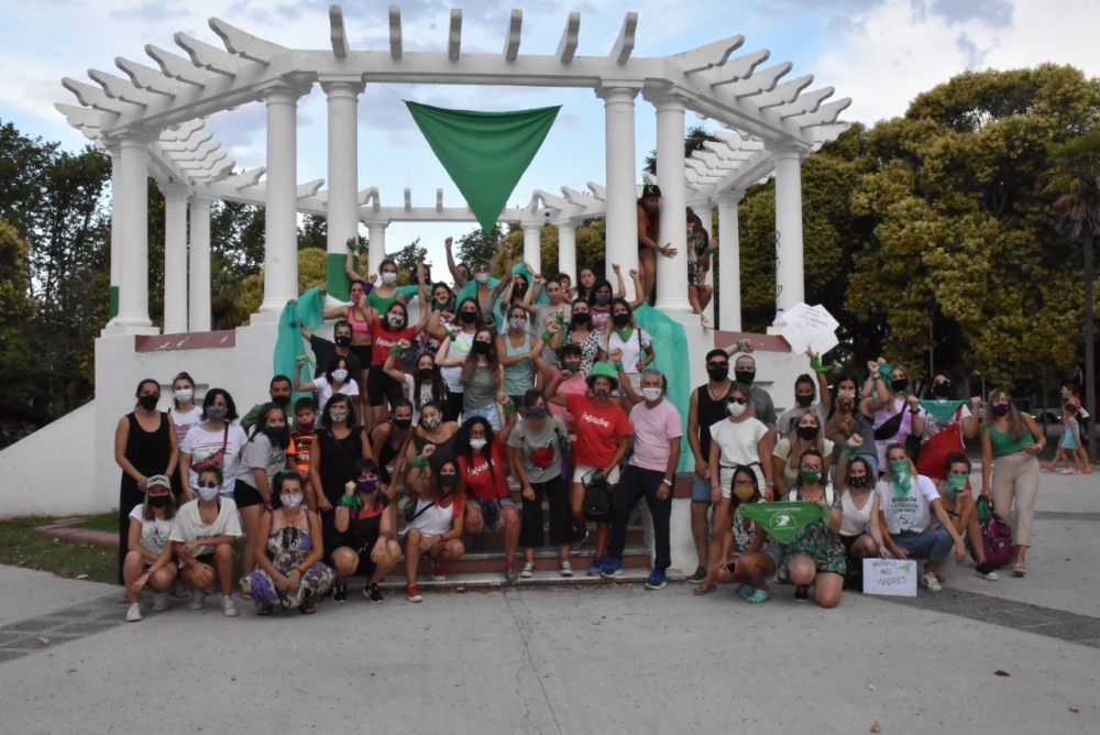 EL CLIMA INTERRUMPIÓ LA VIGILIA A FAVOR DEL ABORTO