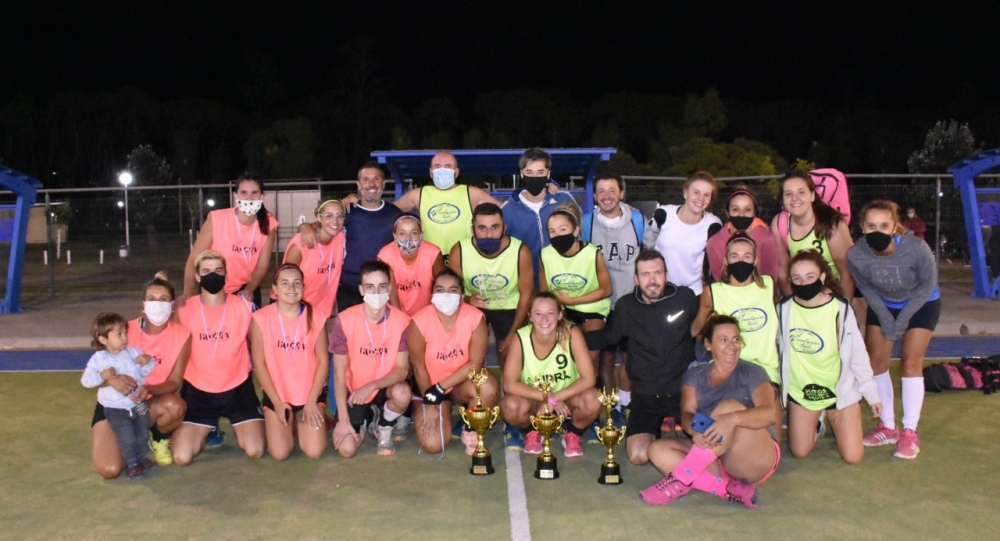 Full Picantes festejó por primera vez en el Hóckey 8