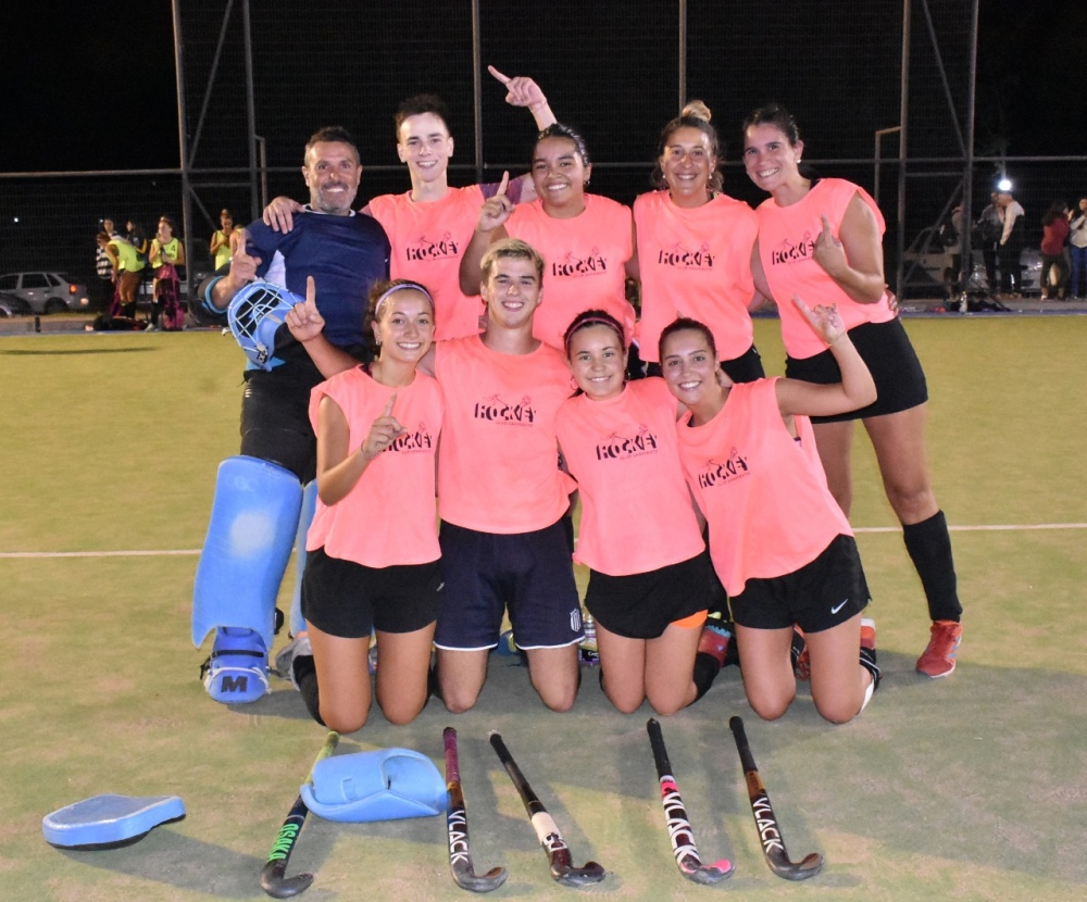 Full Picantes festejó por primera vez en el Hóckey 8