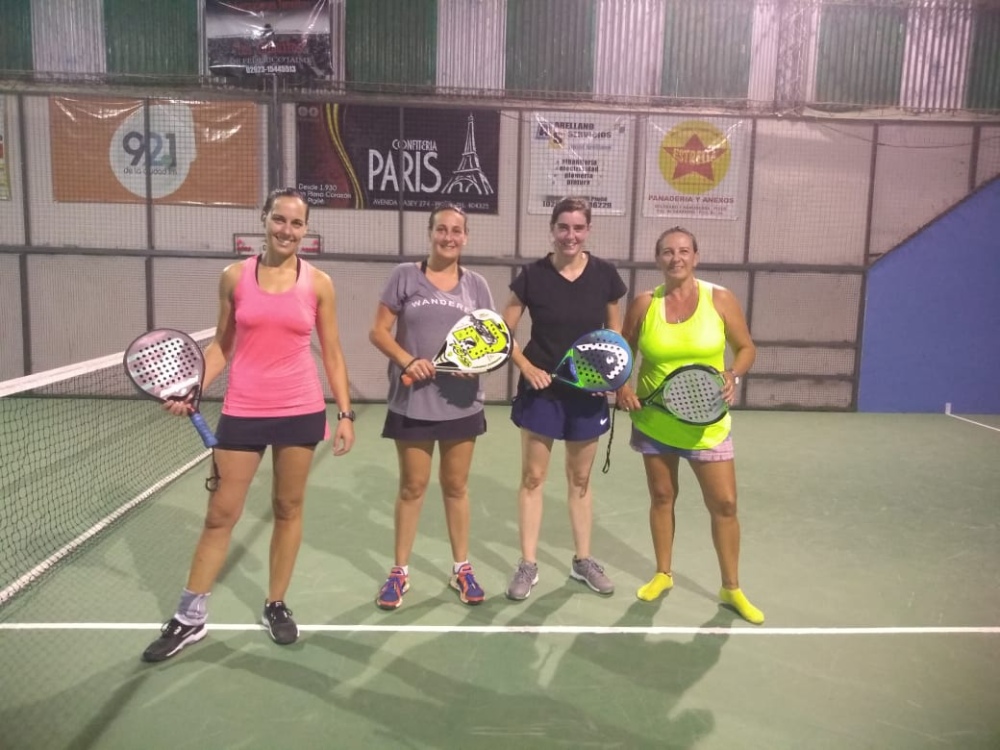 Dos torneos de padel