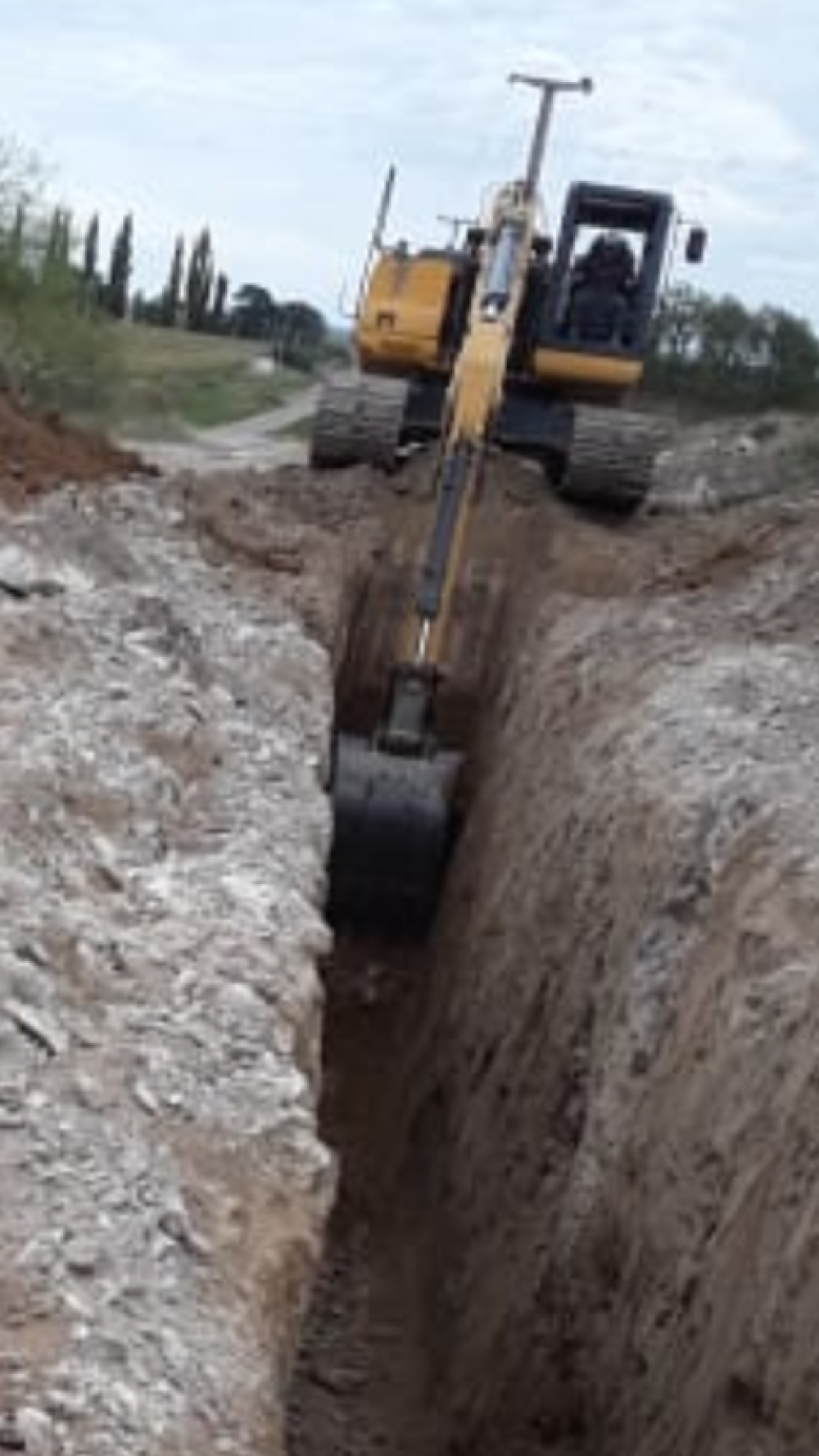 COMENZÓ OTRA ETAPA DE CLOACAS EN SAAVEDRA