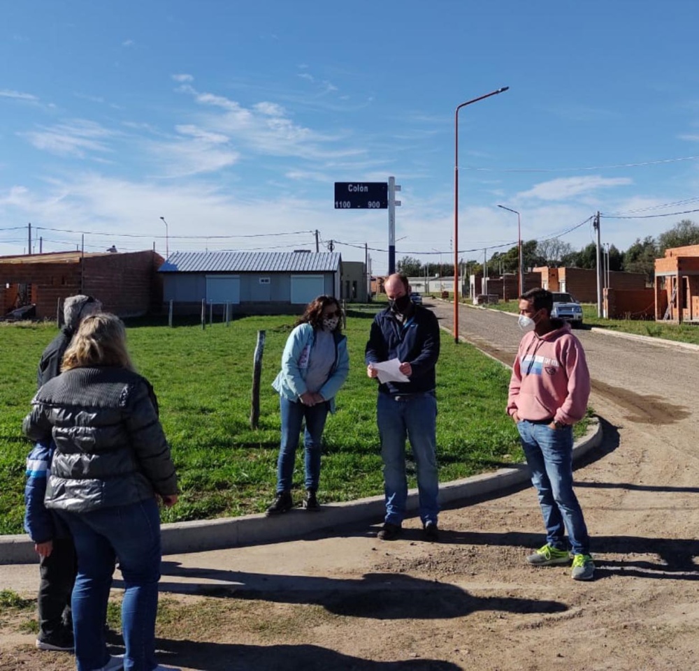 CONCEJALES DE JUNTOS POR EL CAMBIO VISITARON EL BARRIO LA ALIANZA