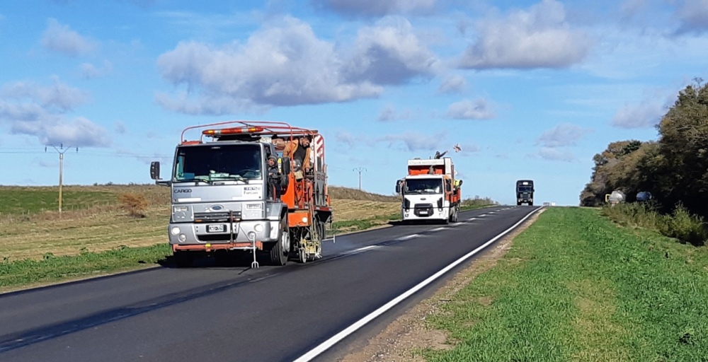 VIALIDAD NACIONAL EJECUTÓ TRABAJOS DE PINTURA HORIZONTAL ENTRE ESPARTILLAR Y GUAMINI