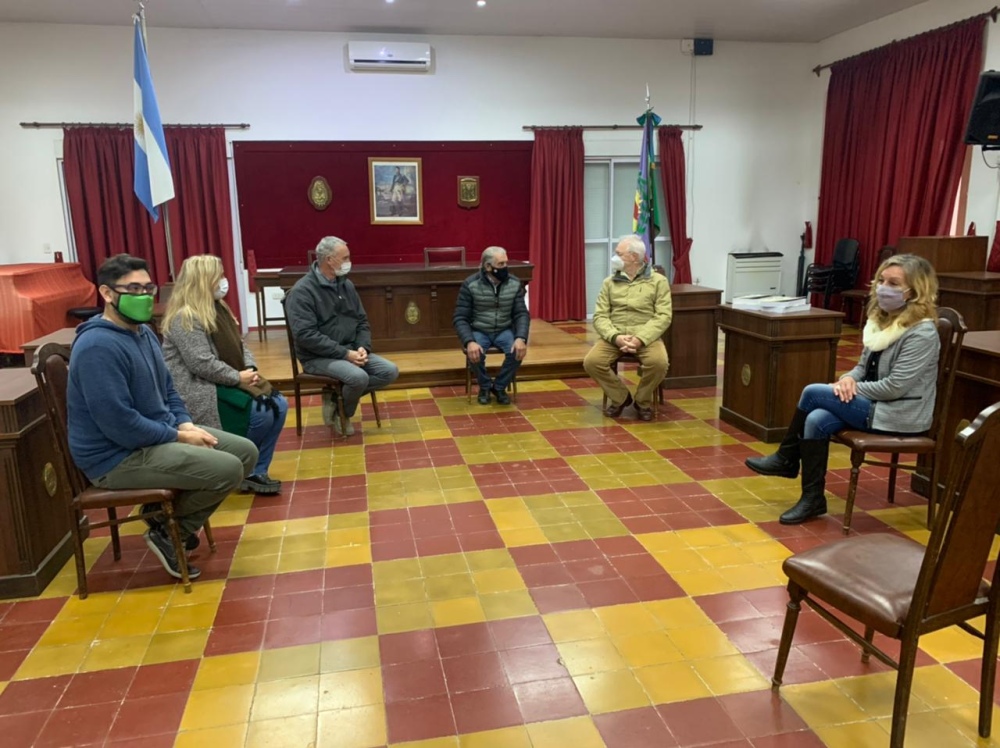 El Concejo Deliberante declaró de interés al libro ”Historia Clínica de la salud del distrito de Saavedra”