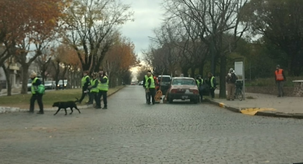 La cooperativa Dignidad vende un bono para poder comprar materiales