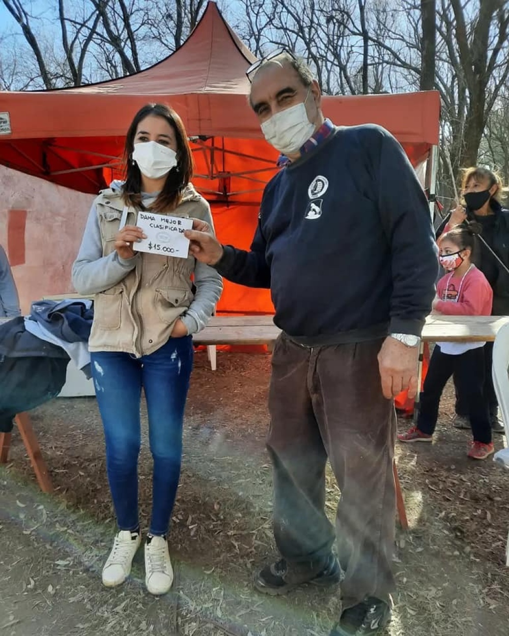 ACTIVIDAD PARA NIÑOS EN EL CERRO DE LA CRUZ