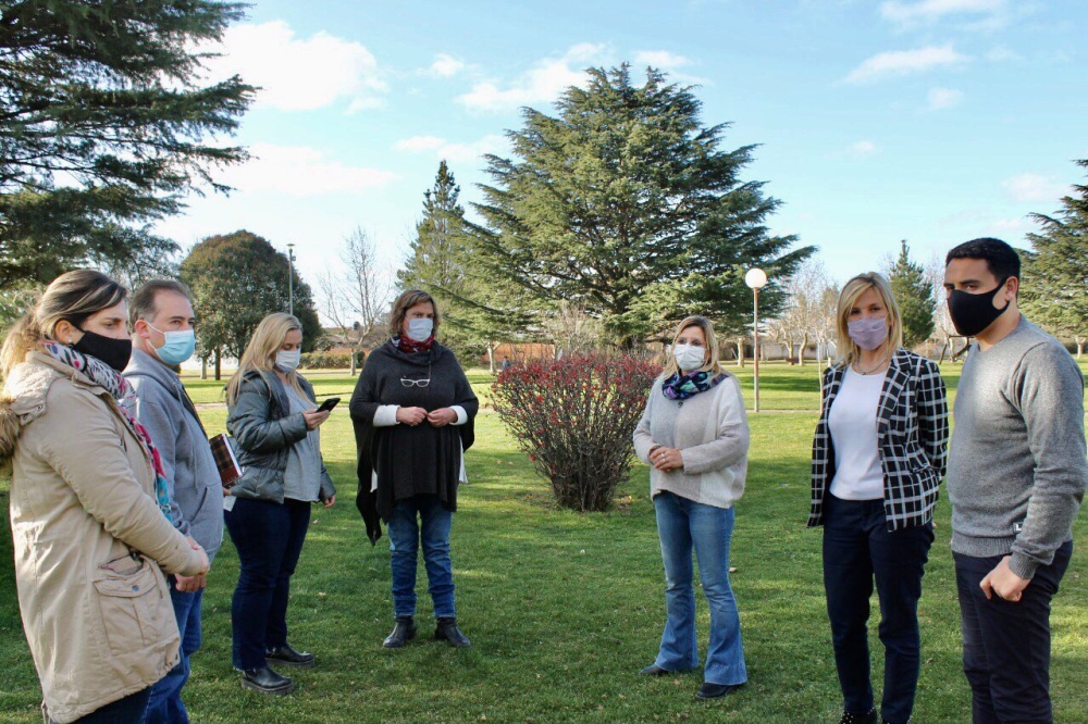 CONCEJALES y CONSEJEROS de JUNTOS visitaron la localidad de Espartillar y la Planta de Reciclado “Pago limpio” de Pigüé