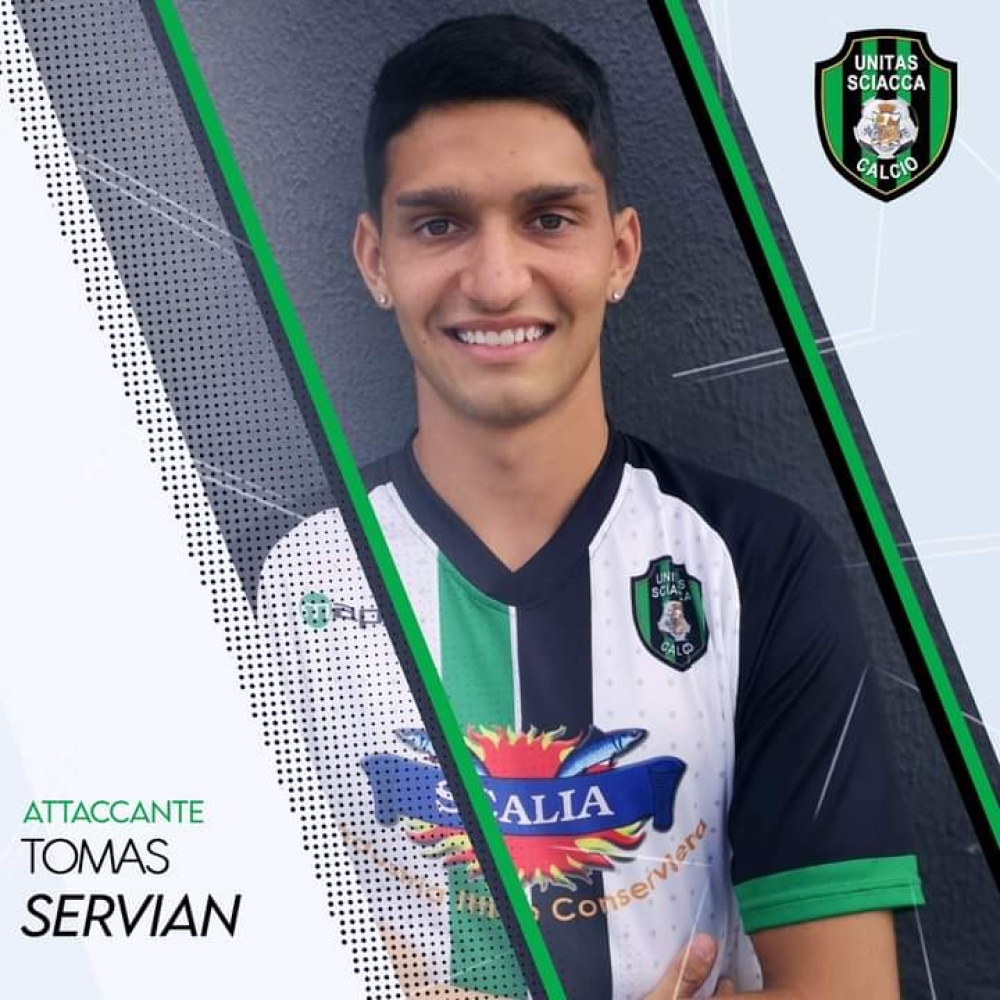 Tomi Servian es jugador del Unitas Sciacca Calcio de Italia