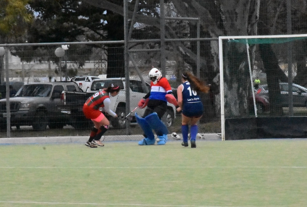 Sudoeste puso primera en Damas