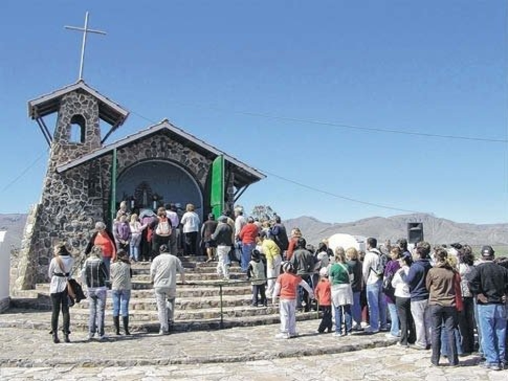 La Ermita de Saavedra vuelve a reunir a los fieles en forma presencial