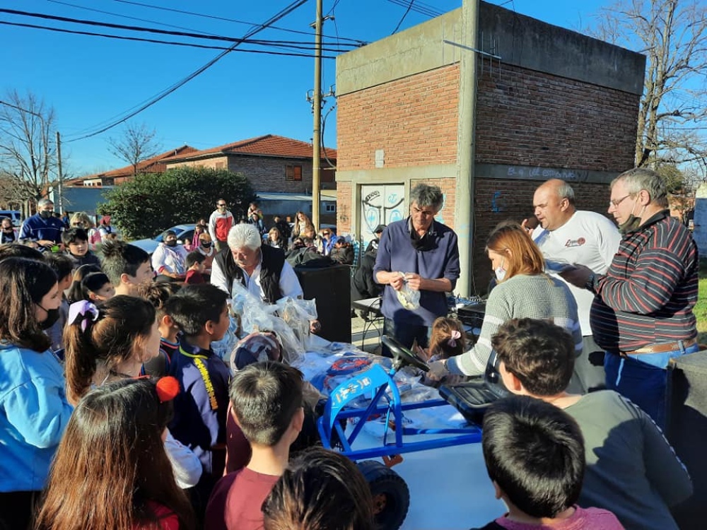 Cerca de 500 chicos festejaron su día en el barrio jardín