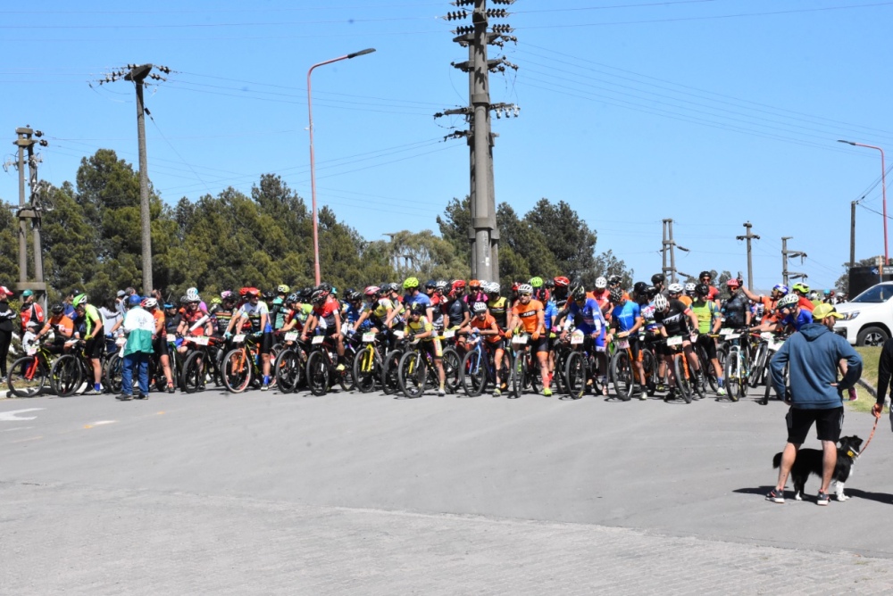 Récord de participantes en la 11º Vuelta al Cerro Cura Malal
