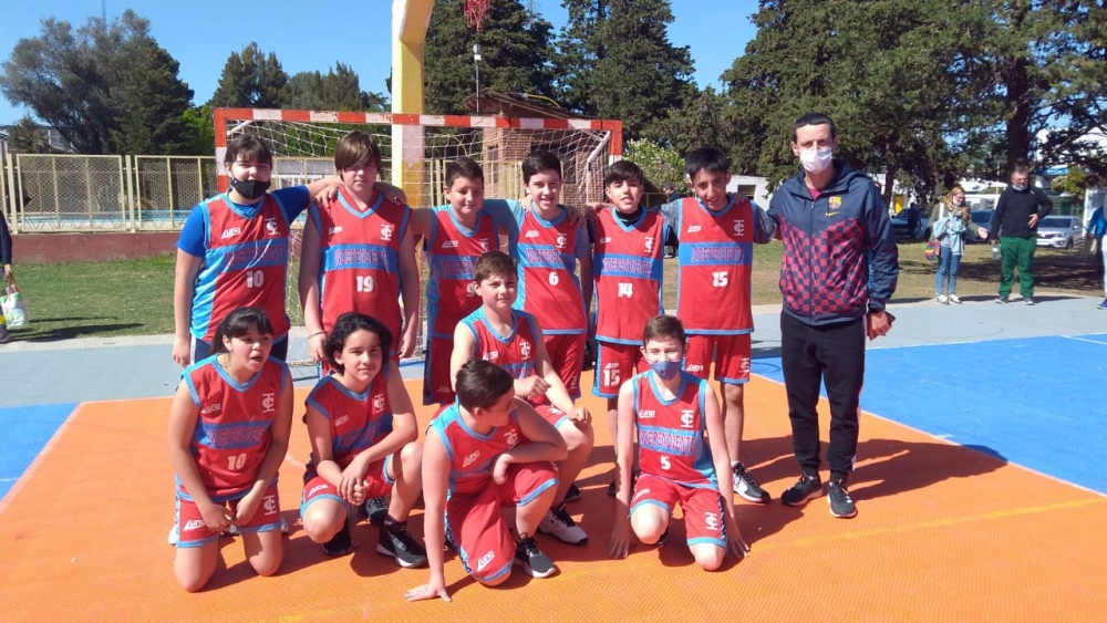 Independiente en un Encuentro de básquetbol en Tornquist