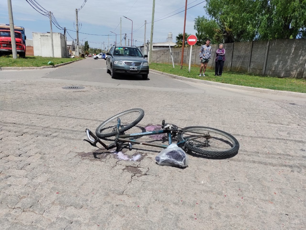 Ciclista atropellado en Diagonal Italia y Alberto 1º