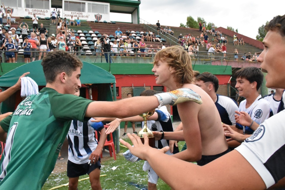 Sarmiento campeón en 5º y subcampeón en 7º