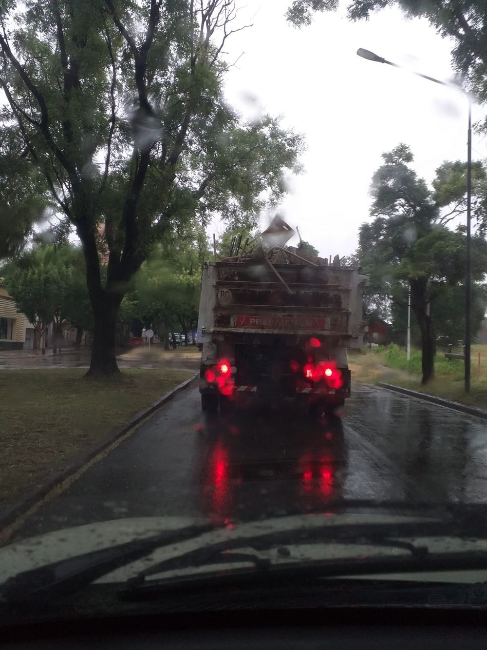 Avanza la obra de refacción de la ex escuela media 2