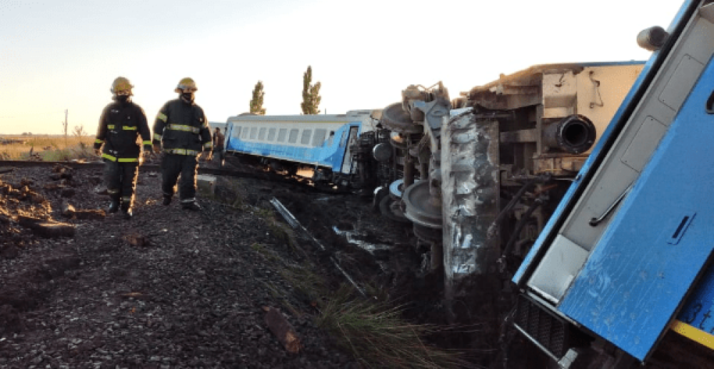 Descarriló el tren de pasajeros que viene de Buenos Aires