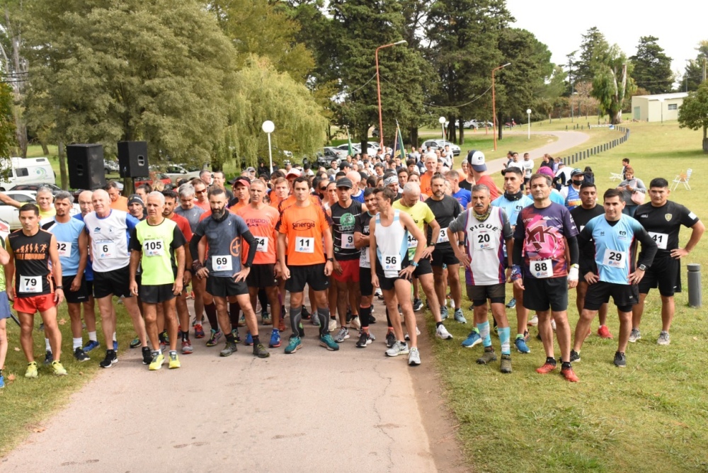 SE CORRIÓ LA 9º EDICIÓN DEL CROSS 10K PIGÜÉ