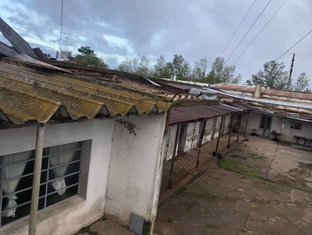 Daños en la sede social de Deportivo Arroyocortense por el temporal
