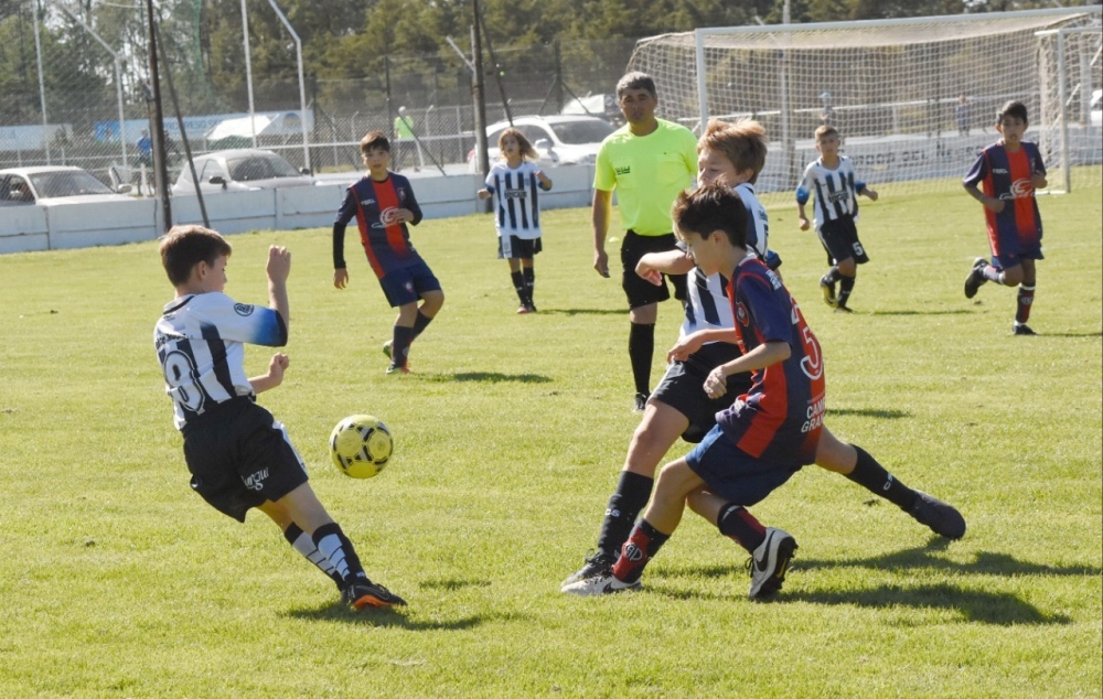 En el clásico de inferiores prevaleció Peñarol