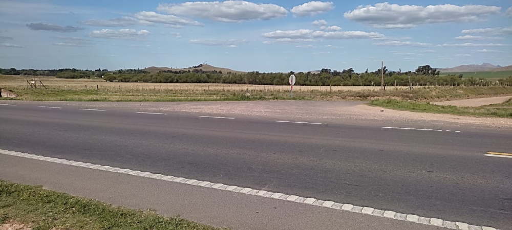 Piden a Vialidad que señalice la bajada de la ruta 33 al Golf y El Pegual