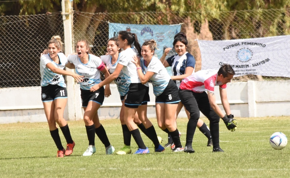 Fútbol Femenino – Sarmiento y Belgrano de Espartillar ganaron sus zonas