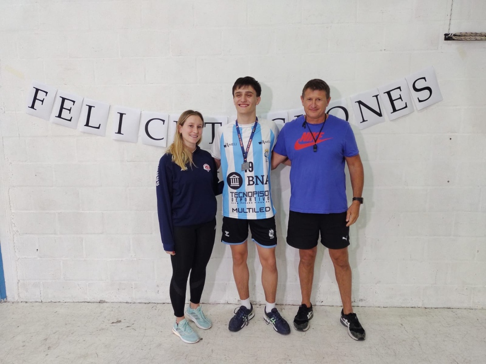 Nicolás Gisler, el pibe del CEF que está en la selección argentina de handball