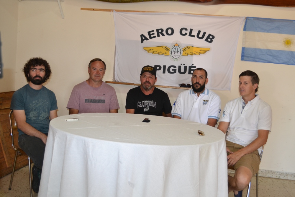 CAMPEONATO NACIONAL DE VUELO A VELA EN PIGÜÉ