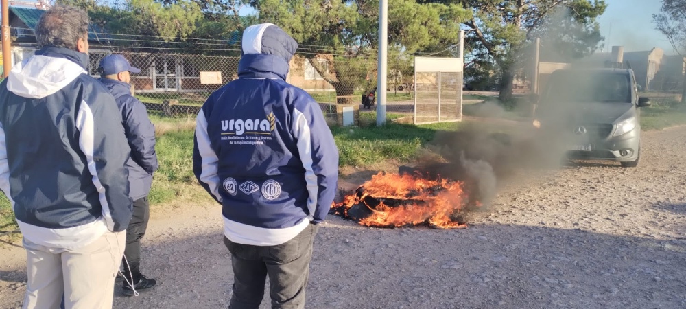 Reclamo de URGARA en una planta de acopio de cereal del parque industrial