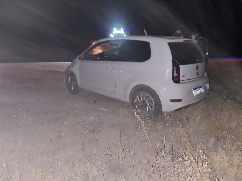 Una pigüense volcó en la ruta 22