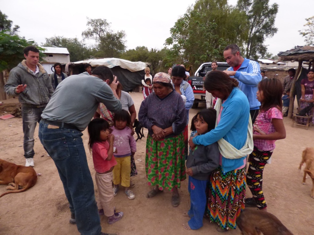 Viaje solidario a comunidades Wichís