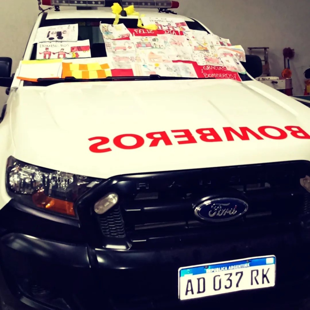 Acto por el día del bombero voluntario