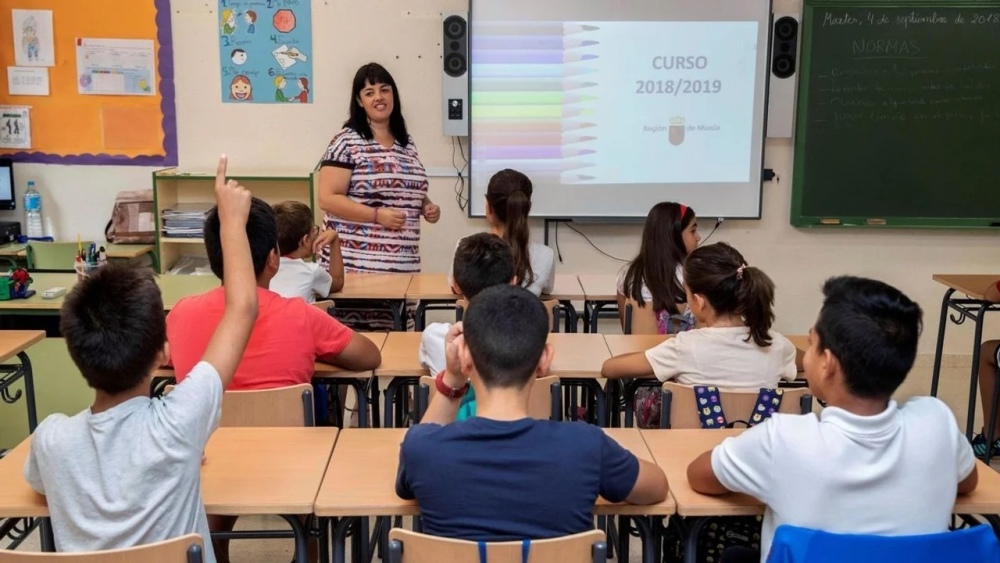 La educación privada quedó en libertad para disponer sin límites el aumento en las cuotas