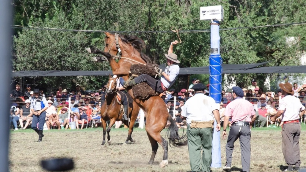 EXITOSA FIESTA DEL RESERVADO