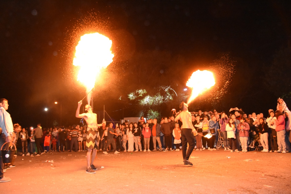 Gran noche de Carnavales en Pigüé