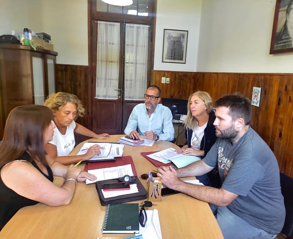 Concejales de Todos por Saavedra se reunieron con la Directora de Gobierno