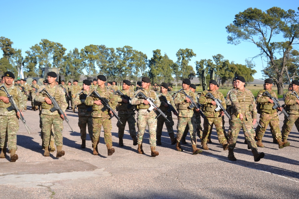 Conmemoración por el 215º Aniversario del Ejército Argentino en Pigüé