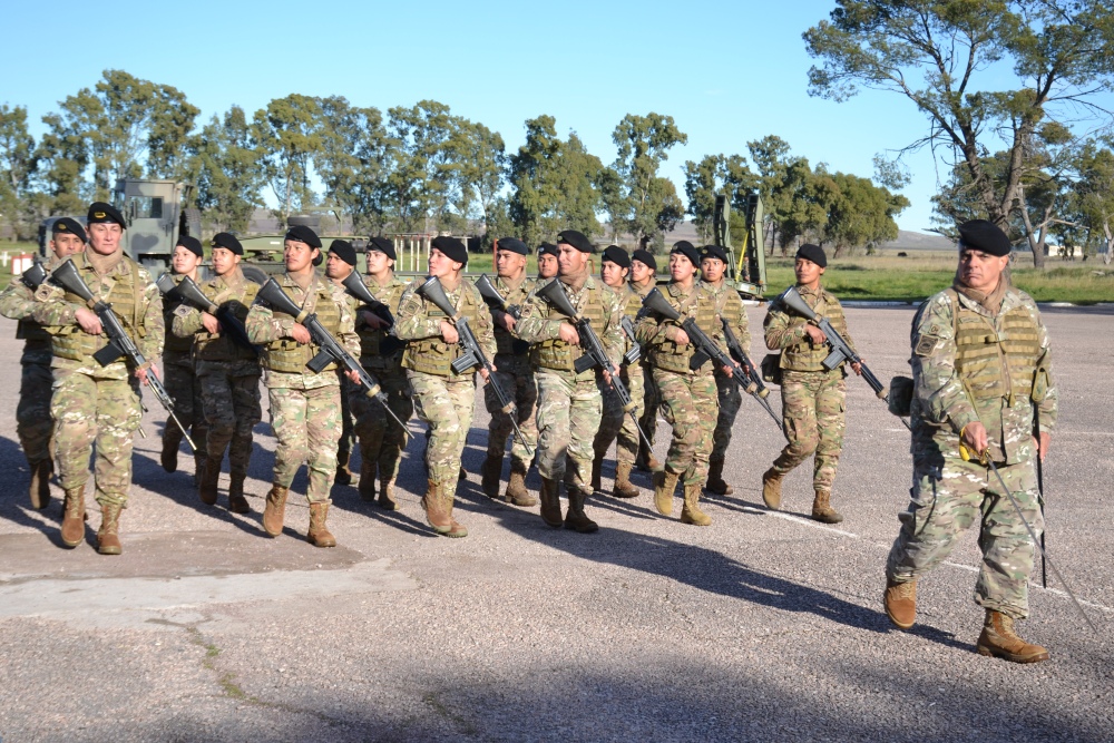 Conmemoración por el 215º Aniversario del Ejército Argentino en Pigüé