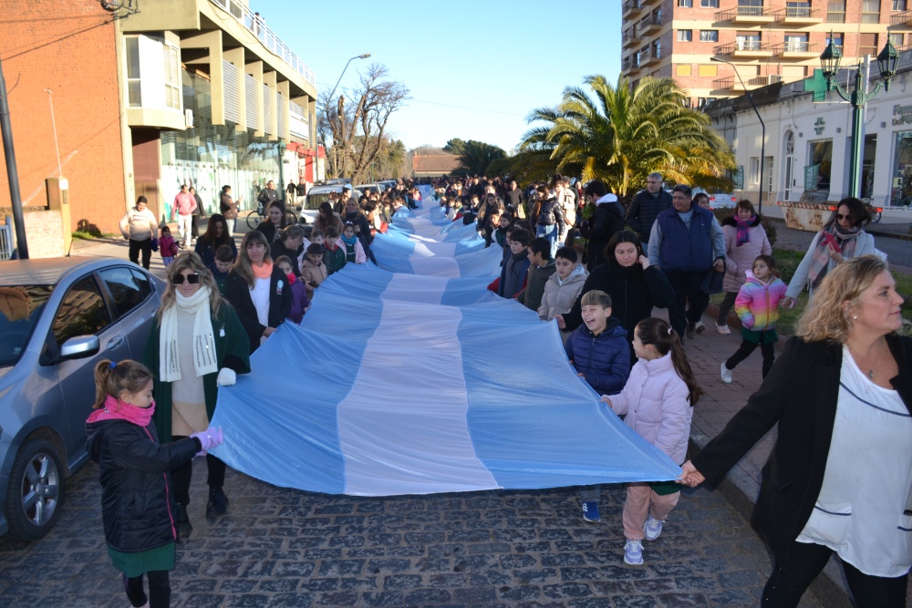 Promesa de Lealtad a la Bandera en Pigüé