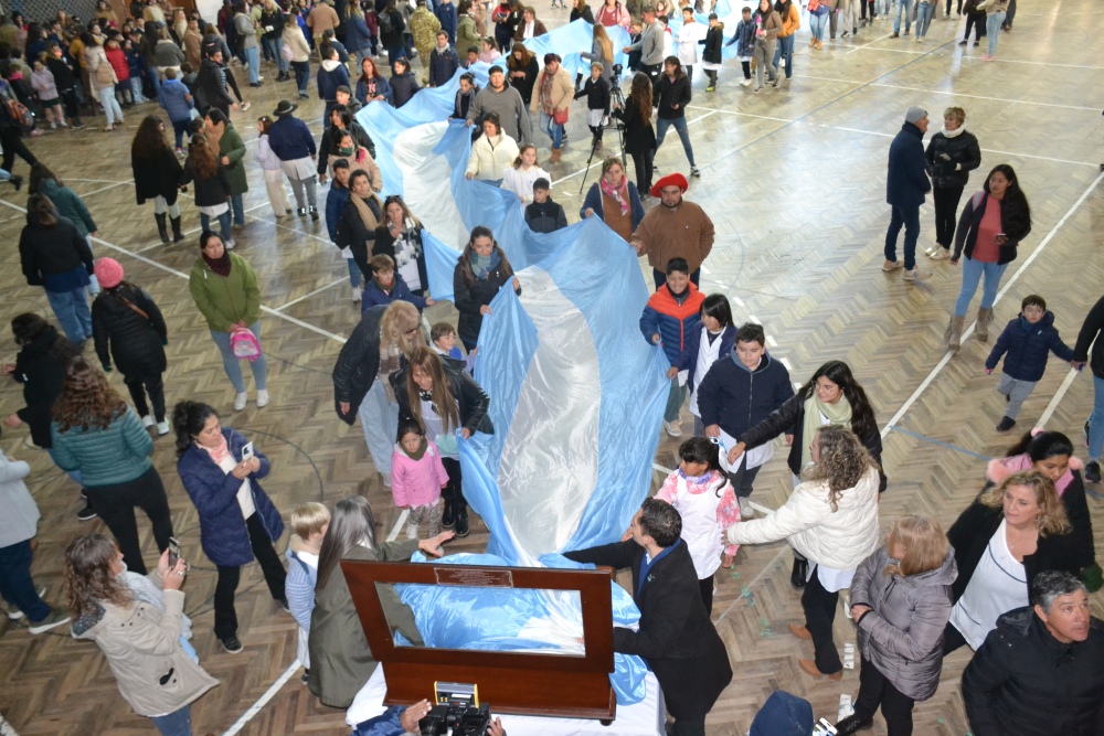 Promesa de Lealtad a la Bandera en Pigüé