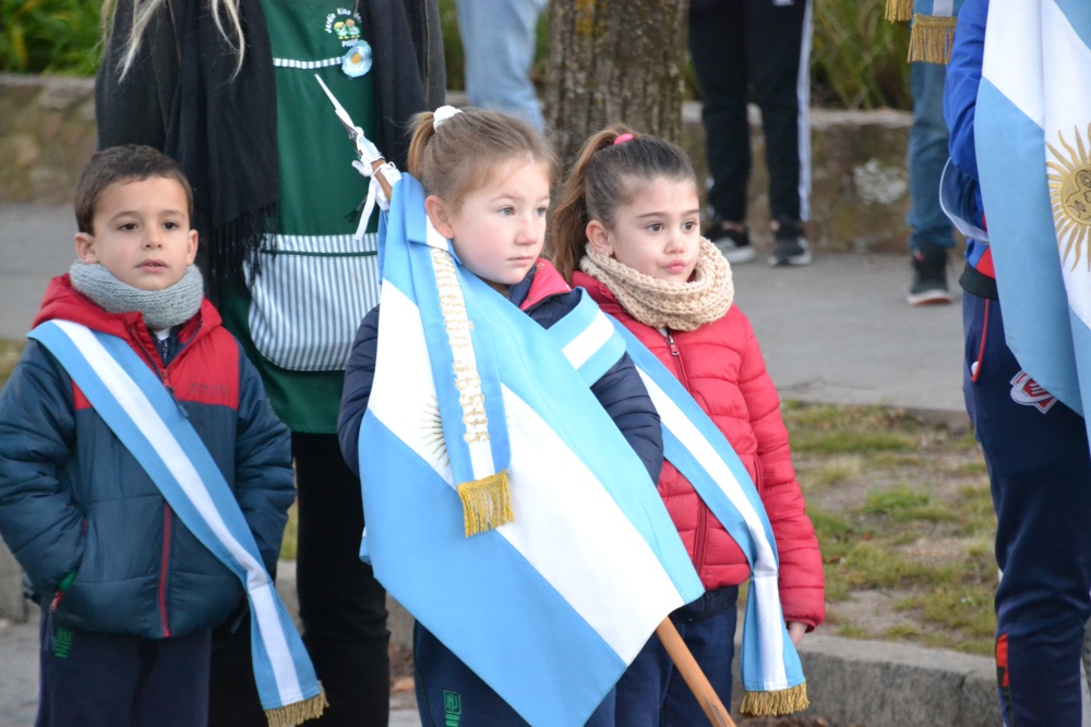 20 de Junio ”Día de la Bandera Nacional”