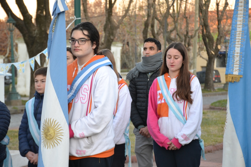 20 de Junio ”Día de la Bandera Nacional”