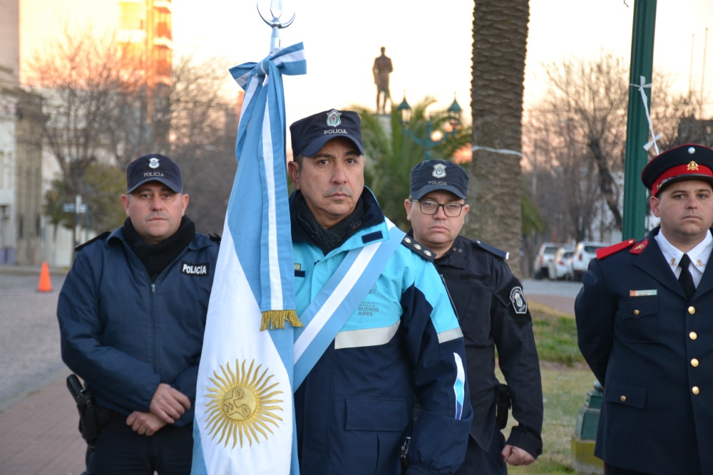 20 de Junio ”Día de la Bandera Nacional”
