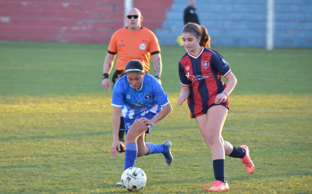 Sub 15 femenino: Blanco y Negro cuestionó el accionar de la terna arbitral